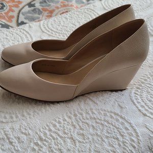 Tahari wedge heel pumps